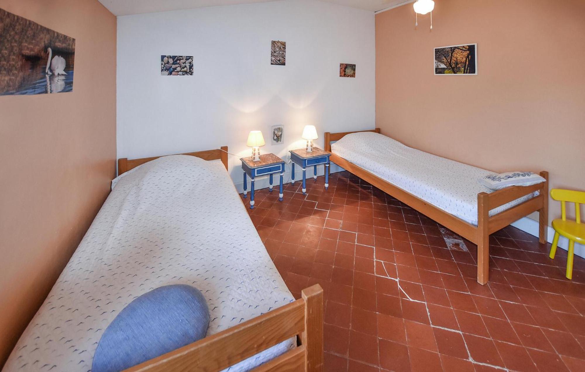 2 Bedroom Gorgeous Home In Villes-Sur-Auzon Buitenkant foto